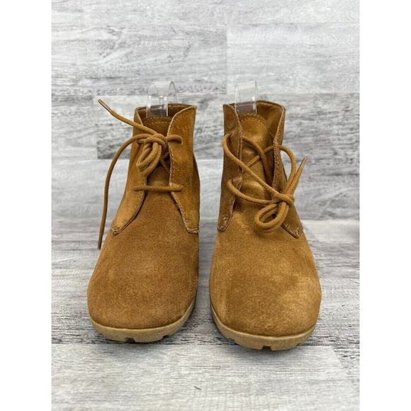 Merona Womens Tan Suede Wedge Ankle Boots Size 9.5M - Picture 2 of 8
